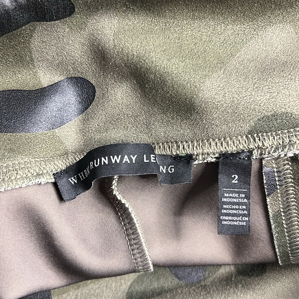 WHITE HOUSE BLACK MARKET Green Camo Runway Legging 2 - Picture 7 of 8